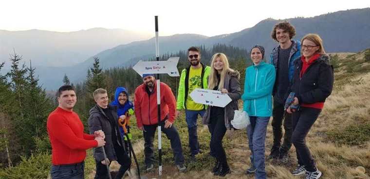 Teambuilding în natură